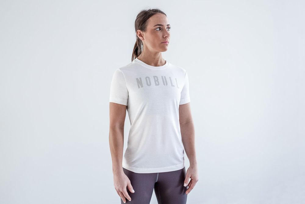 NOBULL Women's Tee - White - Ireland (4103MSGEK)